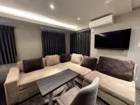 رين سانجو أوهاشي إيست Hotels near محطة هيجاشياما