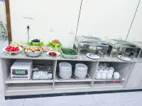 yi chain hotel Jinzhou commercial city - Park Yeri