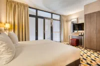 Alma Grand Place Hotel