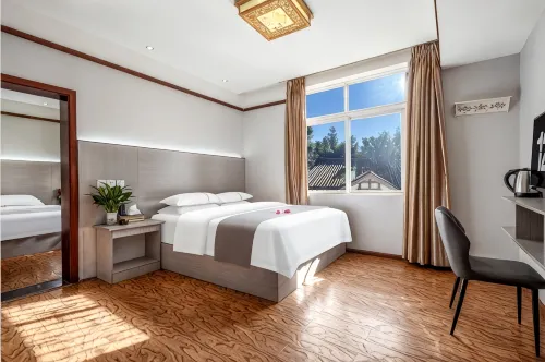 18 Degree Holiday Hotel - 인 (Inns)