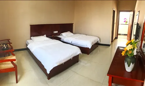 Shiping Ancient City Inn (Yunquan Road)