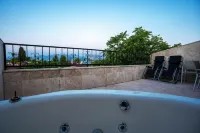 Castle Old Town Hotel - Romantic