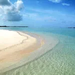 Treasure Cay Getaway with BOAT DOCK!  4 bedroom, pool, & bbq Cabana! - Alloggi
