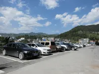 望謨觀山月ホテル - 駐車場