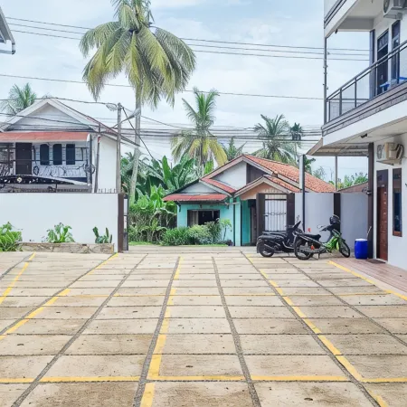 Urbanview Hotel Syariah @ Waskita Residence Telanaipura