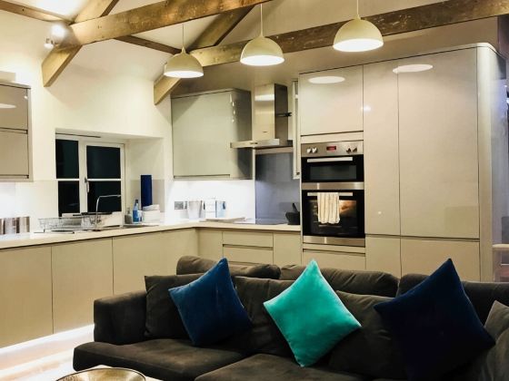 UNIQUE CORNISH COTTAGE CONVERSION Central location