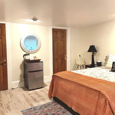 Calm and Private Room in NE Portland Отели рядом с достопримечательностью «Маунт Табор Парк»