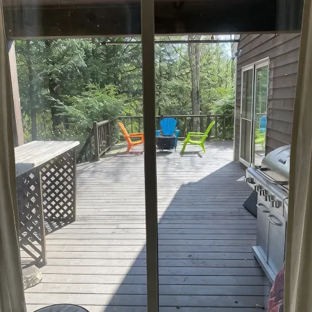 Spacious and bright mountain house near Hunter and Windham