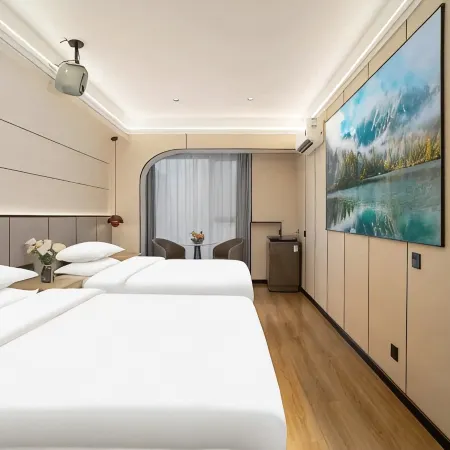 Yiju Smart Homestay (Wuyue Plaza)