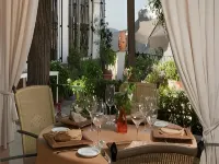 Hotel Alcadima