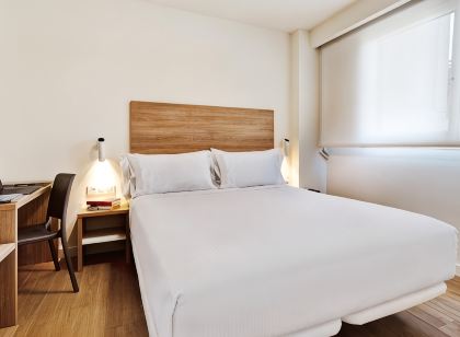 Sercotel Logroño Suites