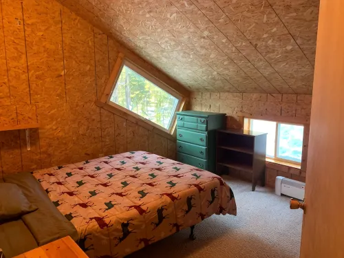 5 bedroom home in Paradise!!  4 miles from Tahquamenon Falls - Homestays