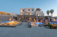 Paros Comfy Suites - Private Pools