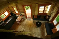 Chalet Copperwing on small-scale nature campsite 't Ol Gat. - chambre d’hôtes