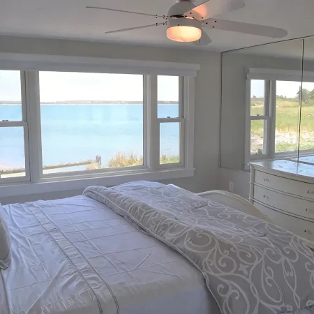 ON BEACH CONDO - Full Ocean View -10 steps to sand