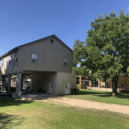 Family Getaway - LBJ Waterfront - Beautiful Lake Views - Game Room - Boat Dock
