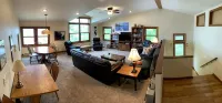 4-bedroom vacation home. On Crystal clear Hagerman Lake, Ottawa National Forest - Homestays