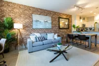Resort-Style Condo Near Disney - Uima-altaat