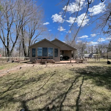 Lake Life Cabin Отели в г. Моррисон