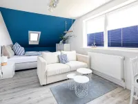 Apartment Steuerbord in Schillg, walking distance to the beach, WLAN, parking, Sky Hotels in Schillig