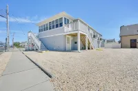 Family vacation! 3 min walk to beach & boardwalk, Free coffee and beach passes - Beach