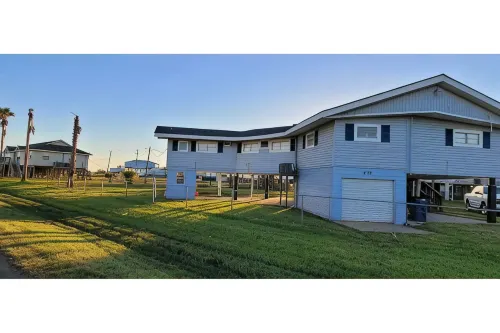 Sun Crest Villa, NEWLY REMODELED!! - Wi-Fi