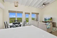 Lovely 2-bedroom cottage with sea views located in Exuma, Bahamas - 4-Star