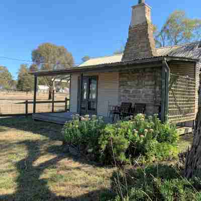 Shearers Cottage at Curraweela Farm Hotel Exterior