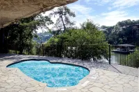樹屋特拉維斯湖別墅 - Villa