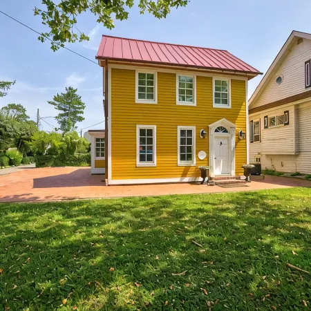 Lafayette Cottage in the Heart of Cape May
