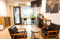 Chao Hostel - Business