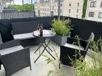 New vacation apartment with sunny balcony and large bicycle cellar - 酒店式公寓