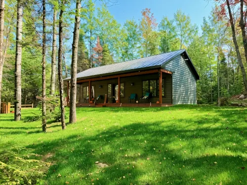 Northwoods Cabin Getaway – Perfect for Hiking, Waterfalls, UTV/ATV & More!