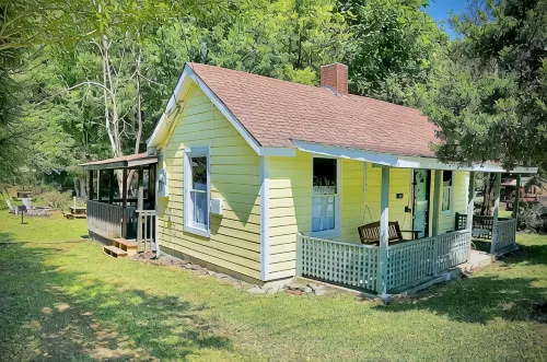Frog Holler Cottage