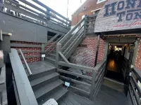 Western-Themed 2-Bedroom Hideout for Outlaws 204-2 - 3 ดาว