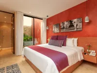 Casona 61 Hotels near Main Square