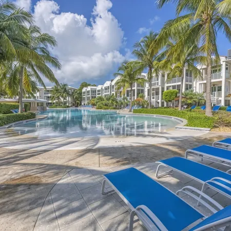 Vacay Vibes at Mariners Club • Oceanfront Resort • Pools, Marina, Pickleball