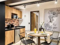 Uliv Roma Norte Hotels near Roma
