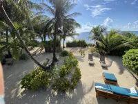 Coco Caye Villa, Private 2 bedroom Beachfront Villa, Balcony,Pool- Gold Standard - Villas