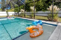 Florida nest - summer house with heated swimming pool. Pet friendly. - สระว่ายน้ำส่วนตัว