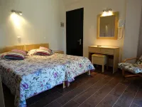 Dassia Beach Pension - Pensions