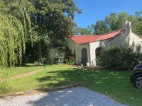 1920's Style for the 2020's - Homestays