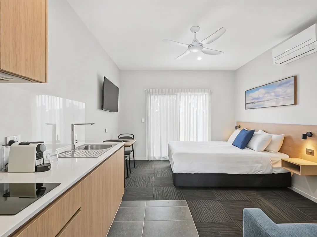 Avenue West Studio Units - Toowoomba