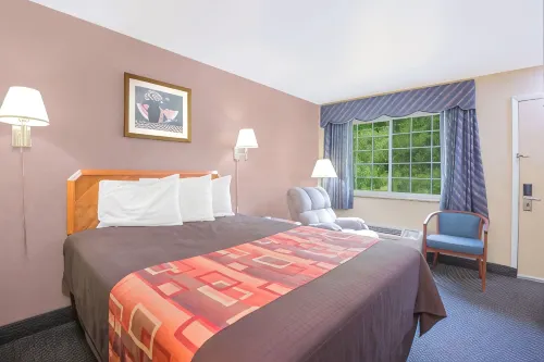 Travelodge by Wyndham Mansfield - Pet friendly