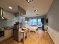 Namhae Kkum Ae Geurin Spa Pension - Sea View
