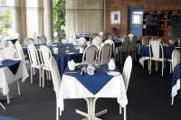 Lake Haven Motor Inn - Motels