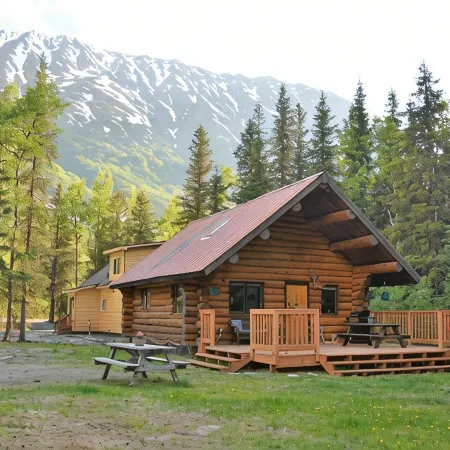Upper Paradise Log Cabin - Nightly Rental in the Woods