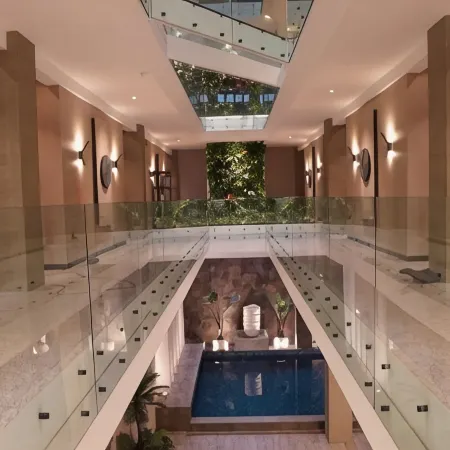 De Lobby Suite Hotel