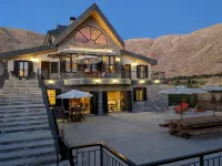 Chalet de Charme, Cedar, Lebanon, Entire Chalet - ที่มีที่จอดรถ
