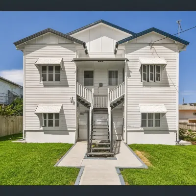 Townsville Suites - Parkplatz